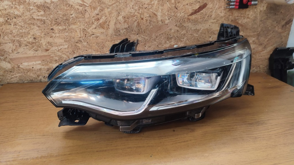 Far stanga renault talisman