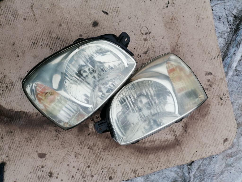 FAR STANGA SAU DREAPTA HALOGEN SANTA FE 1 2000 2001 2002 2003 2004 2005 2006