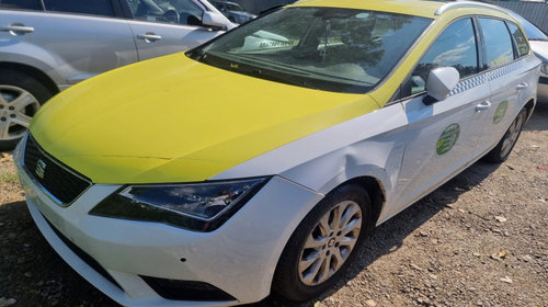 Far stanga Seat Leon 2016 Break 1.6 tdi 