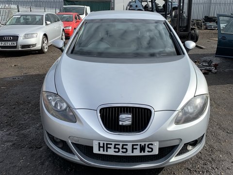 Far stanga Seat Leon II 2006 Hatchback 1P 2.0 TDI BKD