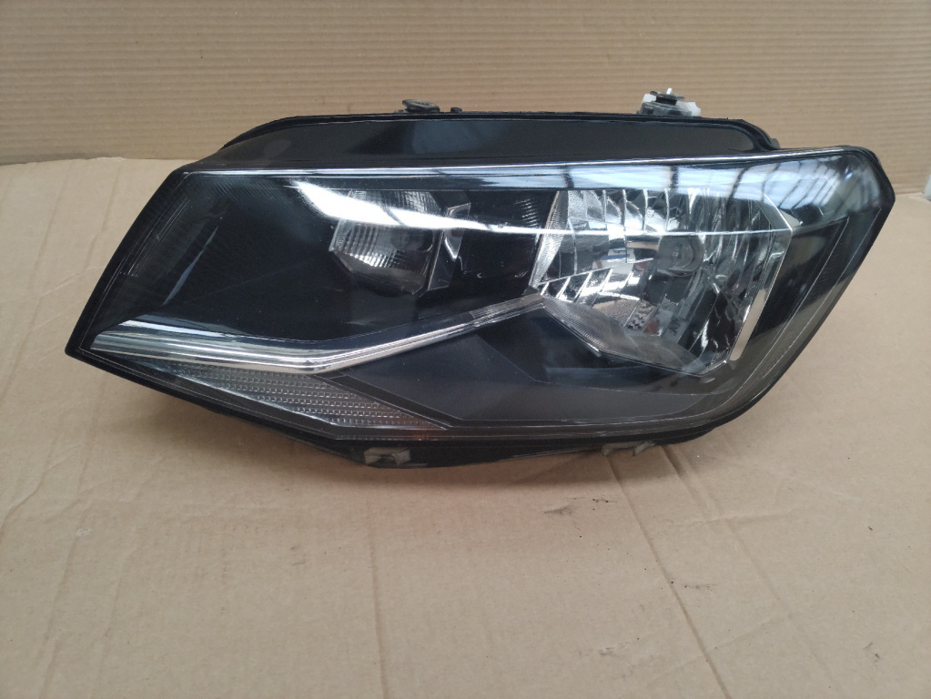 Far stanga Volkswagen Caddy an 2020 cod piesa 2K2941015B