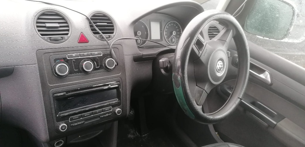 Far stanga Volkswagen Caddy Life 2012 MP