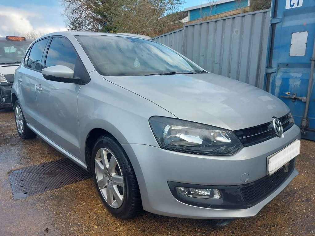Far stanga Volkswagen Polo 6R 2012 HATCHBACK 1.2 i