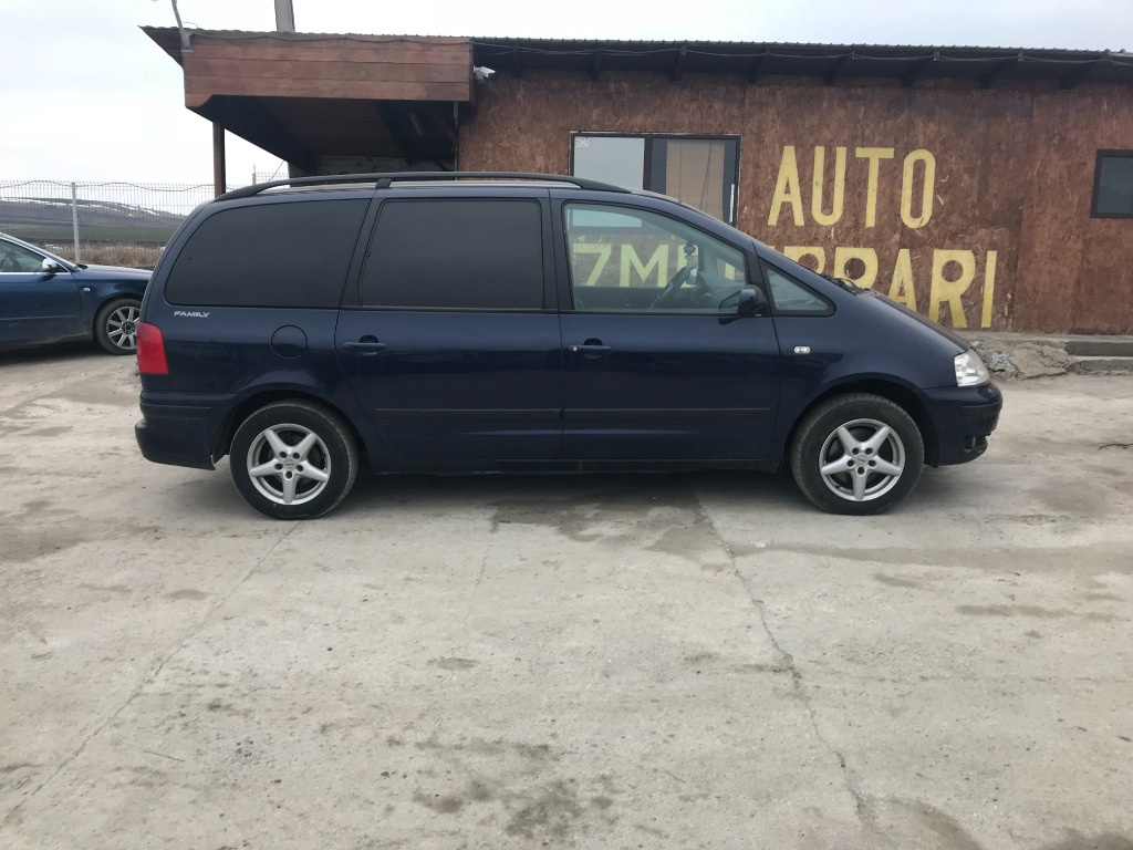 Far stanga Volkswagen Sharan 2001 famili