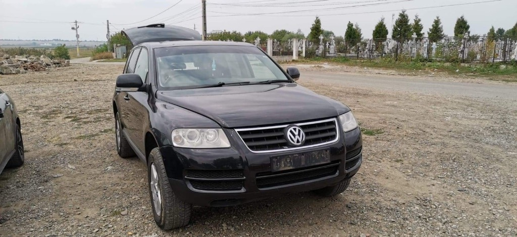 Far stanga Volkswagen Touareg 7L 2006 Su