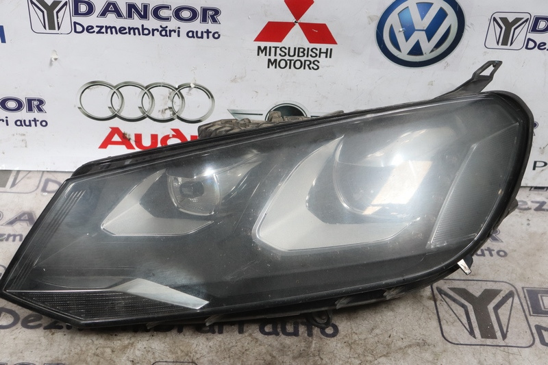 FAR STANGA VOLKSWAGEN TOUAREG 7P - COD 1ZS010328-05 AN 2011