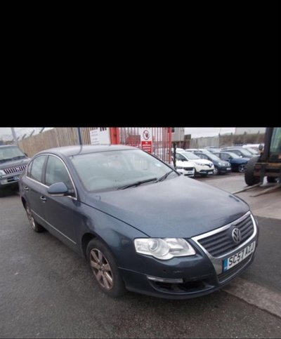 Far stanga VW Passat B6 2008 Berlina 2.0 TDI