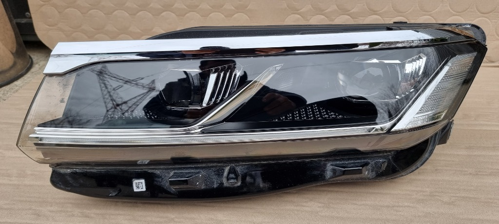 Far stanga Xenon LED Vw Touareg CR 2018 2019 2020 2021