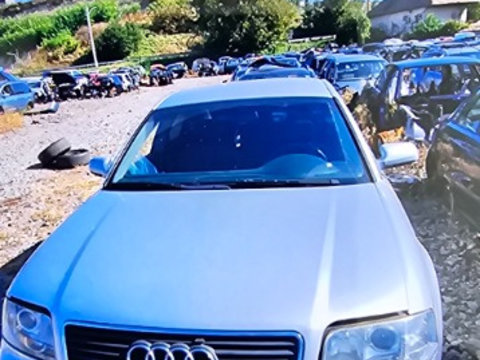 Far xenon Audi A6 2002