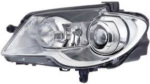Far xenon stanga VW Touran 2007-2010