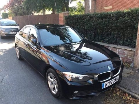 Faruri Bmw 320d F30 an 2013 fara xenon