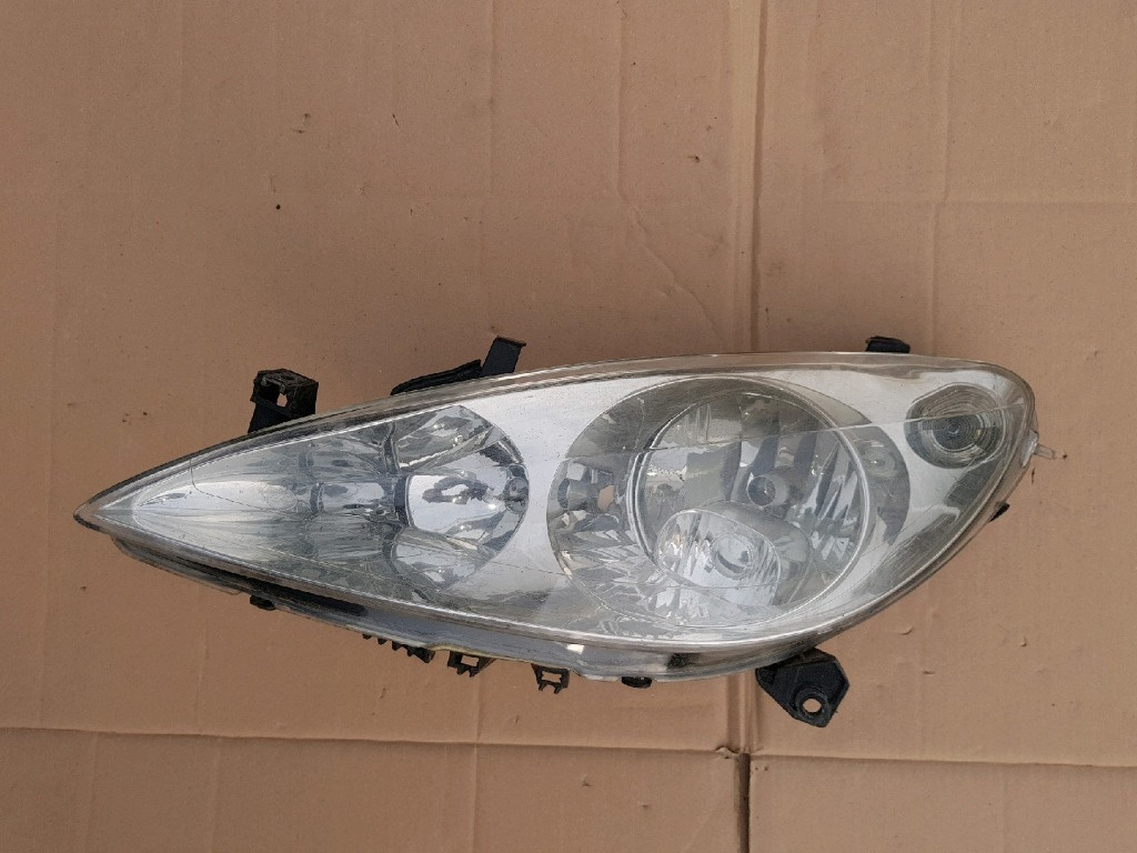 Faruri / far stanga Peugeot 307 Mk1, cod 9634369380 89309131