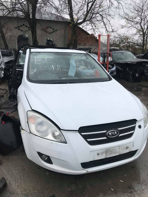 Faruri Kia Ceed 1.6 CRDI 2007
