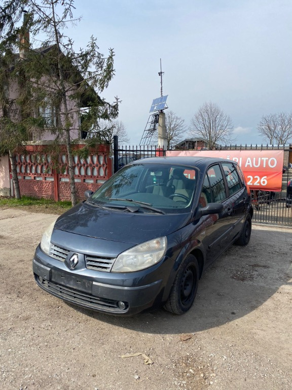 Faruri Renault Megane Scenic dreapta/sta