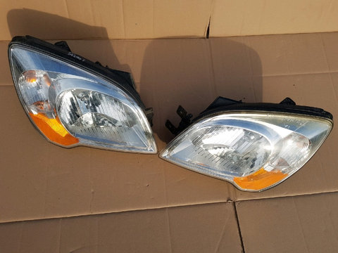 Faruri / set faruri Kia Sportage 2, cod A046399 921020Z130