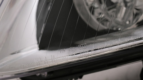 Faruri Xenon compatibil cu Audi A6 C6 4F