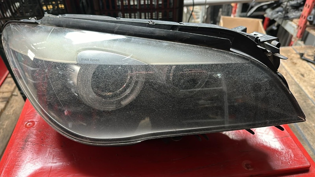 Faruri Xenon Stanga/Dreapta BMW 7 F01 F02 F03 F04 2009-2011