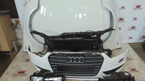 Fata autoturism Audi A4 B8