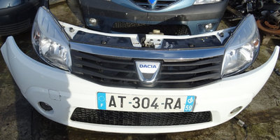 Fata completa Dacia Sandero din 2009 volan pe stan