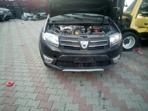Fata completa Dacia Sandero Stepway an 2013 - 2016
