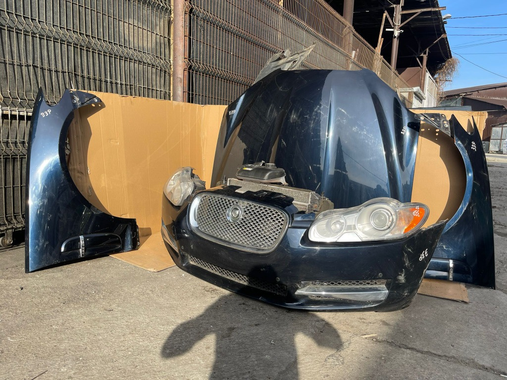 Fata completa JAGUAR XF 2011
