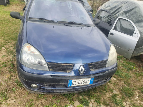 Fata Completa Renault Clio 2 2004