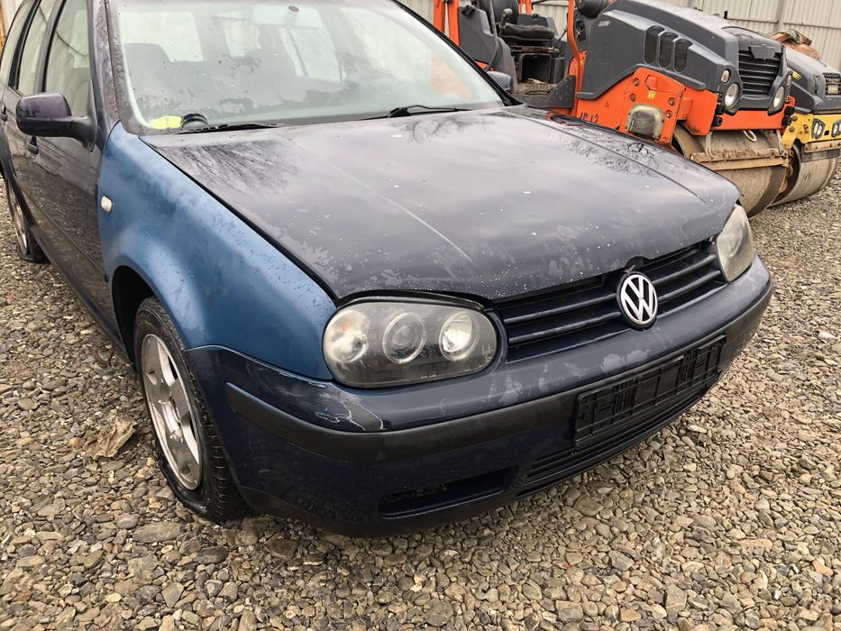 Fata completa Vw Golf 4 capota bara far aripa trag