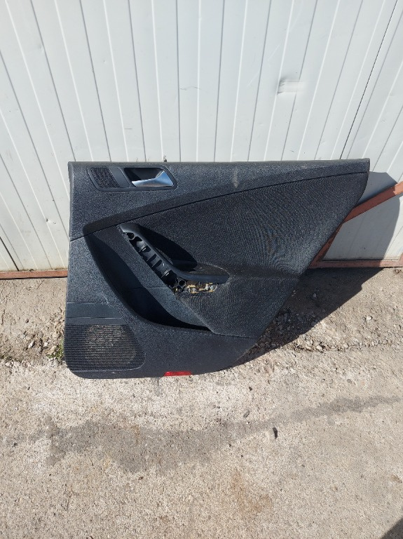 Fata de Portiera Dreapta Spate VW Passat B6 (2005-2011) Cod 3C9867212