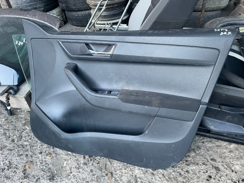 Fata de usa interior Skoda Fabia 3 2015 -