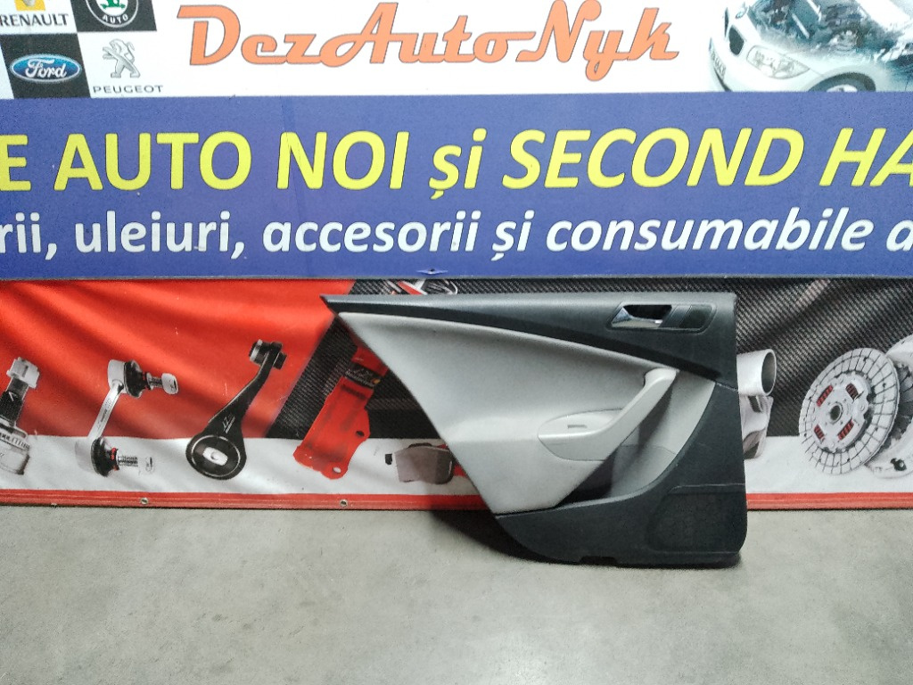 Fata de usa interior stângă spate berlina Volkswagen Passat B6 2.0Tdi BKP 3C5867211 2005-2009