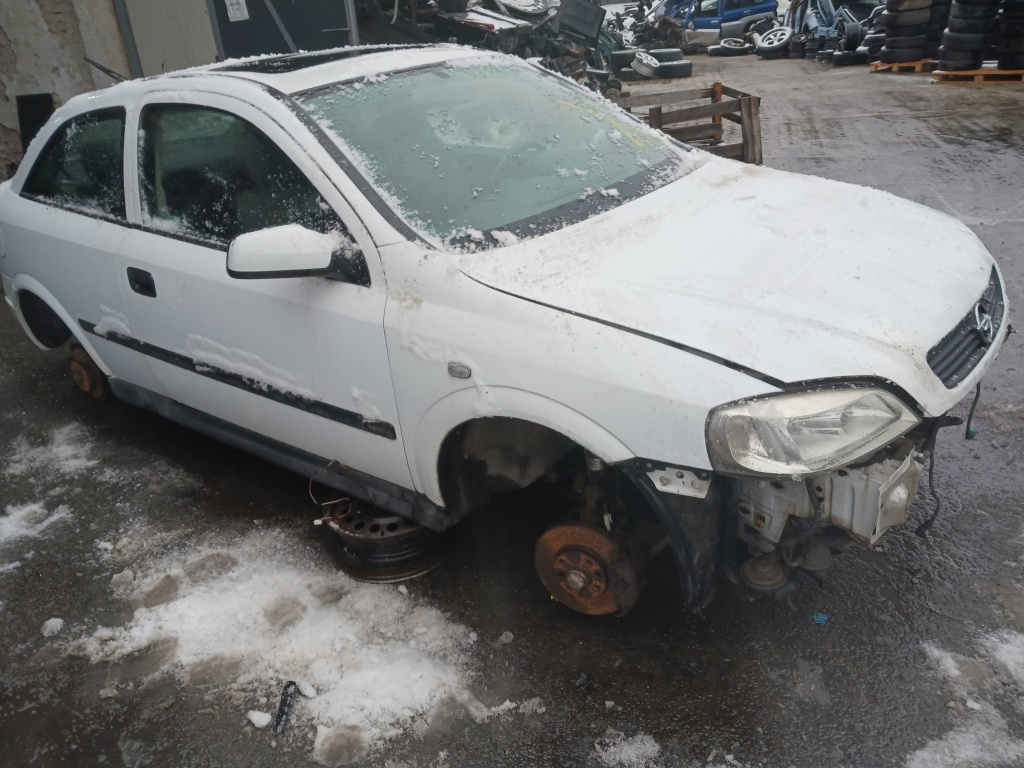 Fata de usa stanga 093240716 Opel Astra 