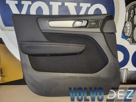 Fata de usa stanga fata VOLVO XC40 32282660