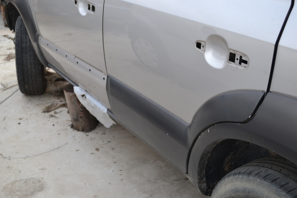 FATA DE USA STANGA SPATE HYUNDAI TUCSON