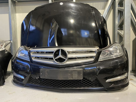 Fata Mercedes C-class w204 facelift AMG capota bara far bixenon aripa