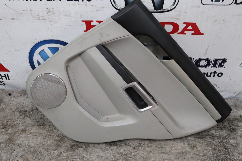 FATA USA DREAPTA SPATE OPEL ANTARA 2012, ORIGINALA
