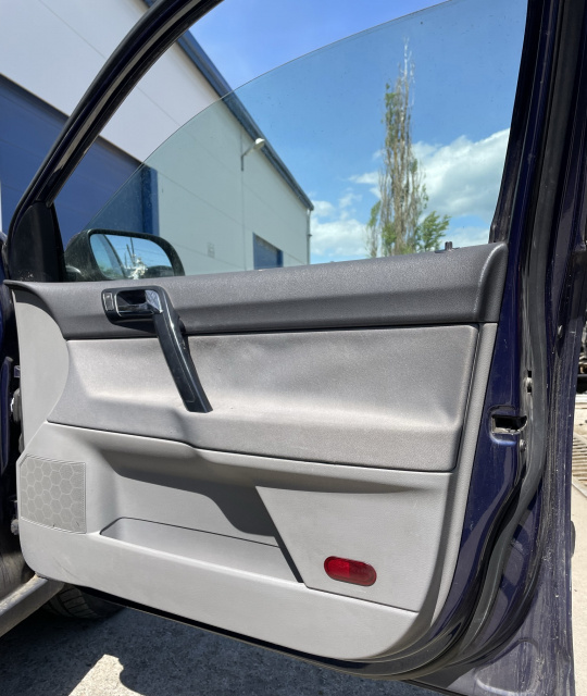 Fata usa fata dreapta Volkswagen VW Polo 4 9N [2001 - 2005] Hatchback 5-usi
