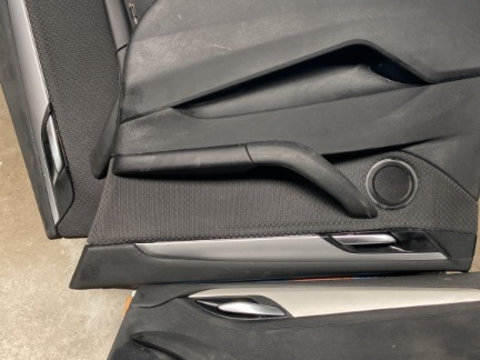 Fata usa interior BMW X1 F48 2018