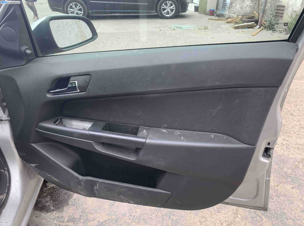 Fata Usa Portiera Interior Dreapta Fata Opel Astra H 2004 - 2010