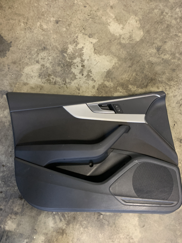 Fata usa stanga fata Audi A4 B9 - Motorina 2023, - / VOLAN STANGA