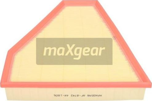 Filtru aer BMW 1 (3 door) I (E81) Hatchback, 09.2006 - 09.2012 Maxgear 26-1256