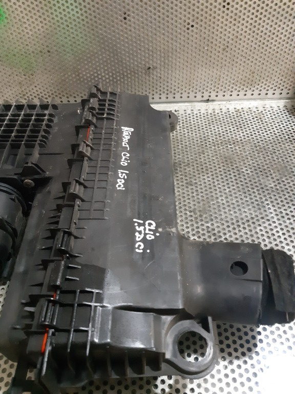 Filtru Aer Renault Clio 1.5 dci Cod 8200286915 an 2003