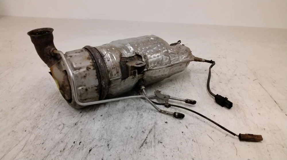 Filtru particule Peugeot 308 1.6 HDI Diesel 2014