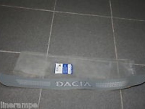 Folie "Dacia" pe prag stanga/dreapta pe interior Dacia group Renault