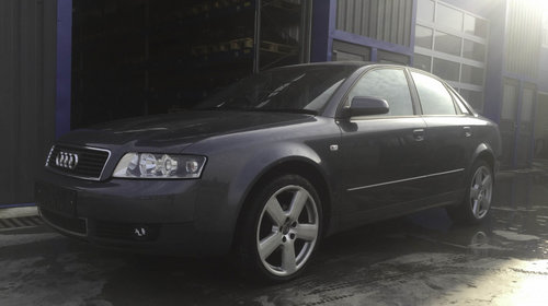 For Parts, Audi A4 B6 | Motor AVB | 2002