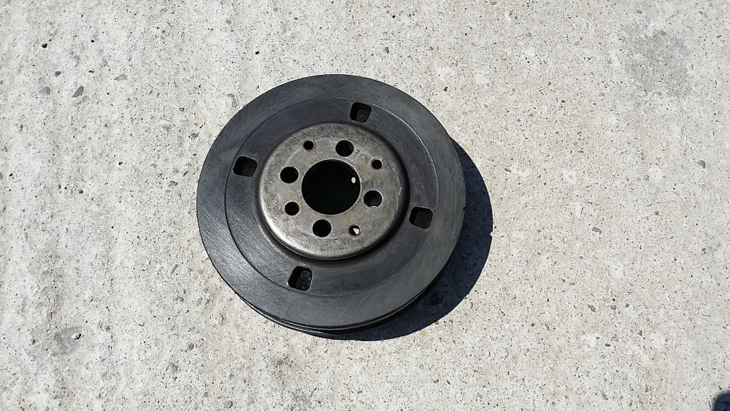 Fulie arbore / vibrochen VW Golf 4 1.9 TDi
