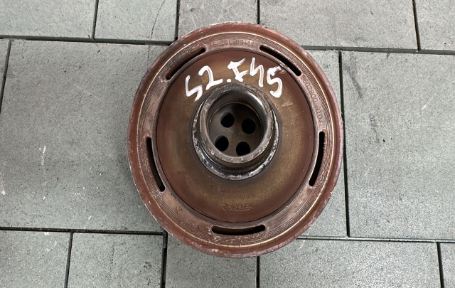 Fulie vibrochen Cod: 8602800-04 BMW Seri