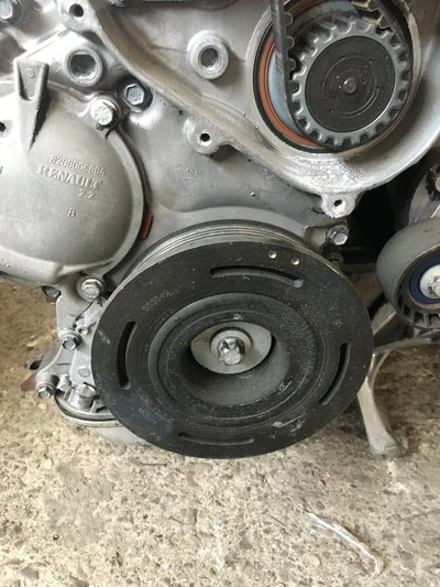 Fulie vibrochen Renault Master motor 2.5 dci