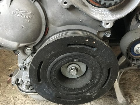 Fulie vibrochen Renault Master motor 2.5 dci