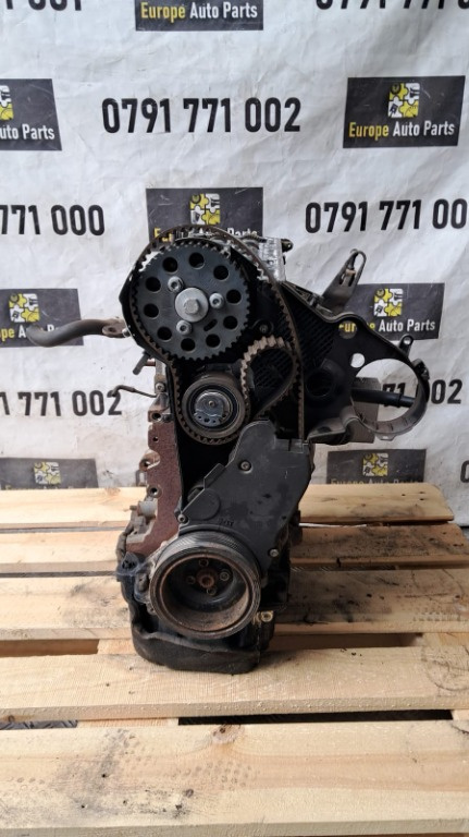 Fulie vibrochen VW Passat B6 1.6 TDI CAYC an 2010 cod 038105213M