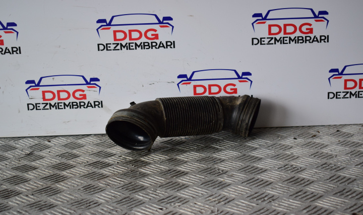 Furtun admisie 1K0129684L Skoda Octavia 2 [2004 - 2008] Combi wagon 5-usi 2.0 TDI DSG (140 hp)